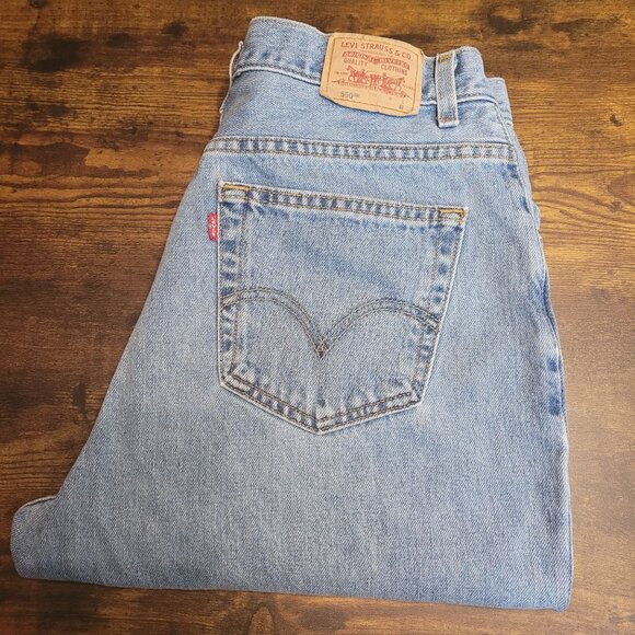 Vtg Levi's Jeans 16 Classic 550 Relaxed Tapered Medium Light Wash Cotton Y2K - Picture 3 of 11